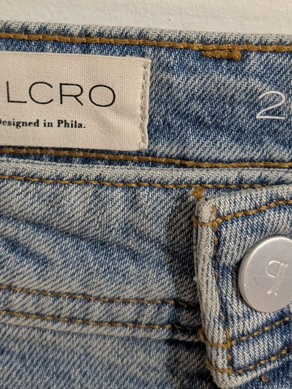 Pilcro Jules Mid-Rise Relaxed Straight-Leg Jeans - Picture 4 of 9